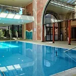 Termes Montbrio & Отель