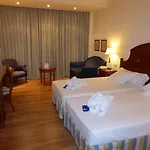 Отель Termes Montbrio &