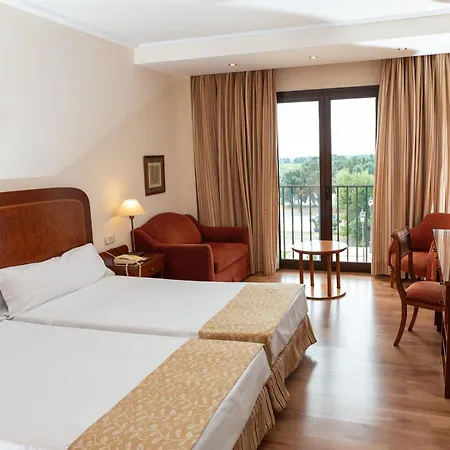 酒店 Termes Montbrio & 4*