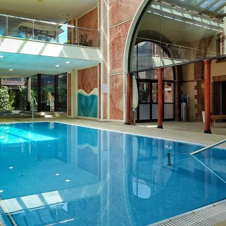 Termes Montbrio & 酒店