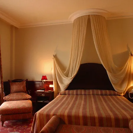 Termes Montbrio & 4*