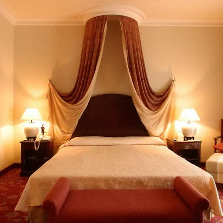 Termes Montbrio & 蒙特布里奥戴尔坎普