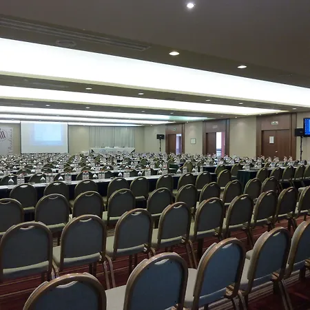 Szálloda Termes Montbrio & Montbrió del Camp