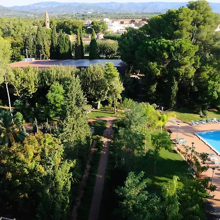 Termes Montbrio & מלון 4*