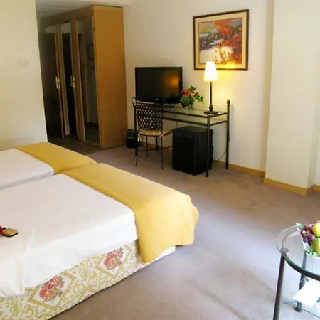 Termes Montbrio & Hotel
