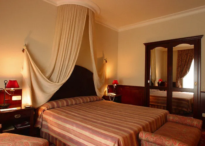 Hotel Termes Montbrio & Montbrió del Camp