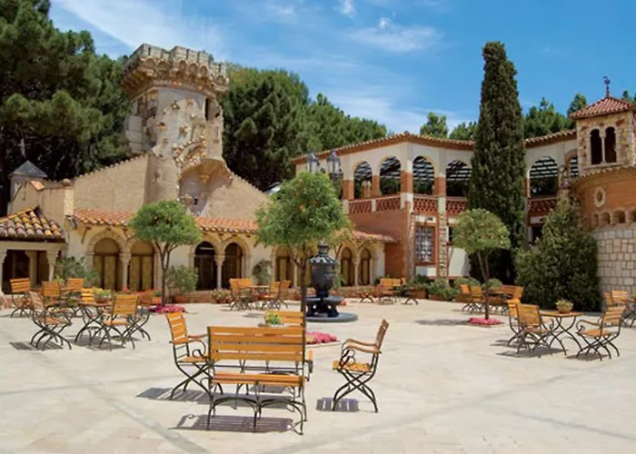 Termes Montbrio & 4*