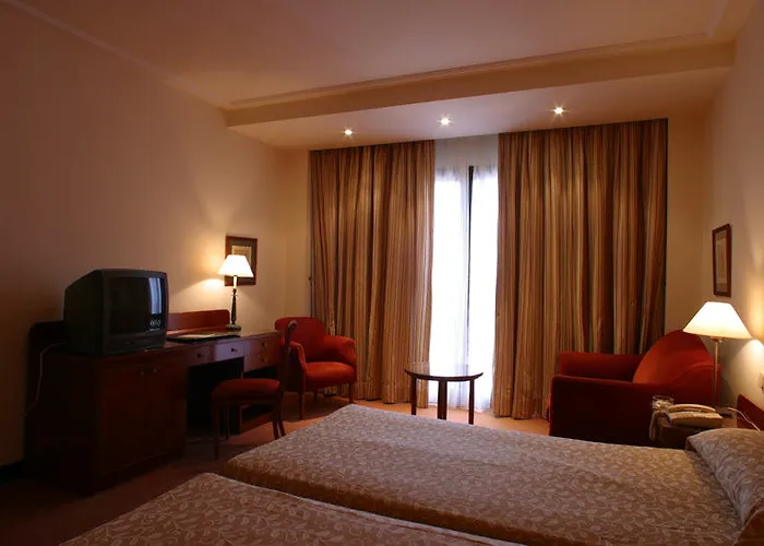 Termes Montbrio & 4* Montbrió del Camp